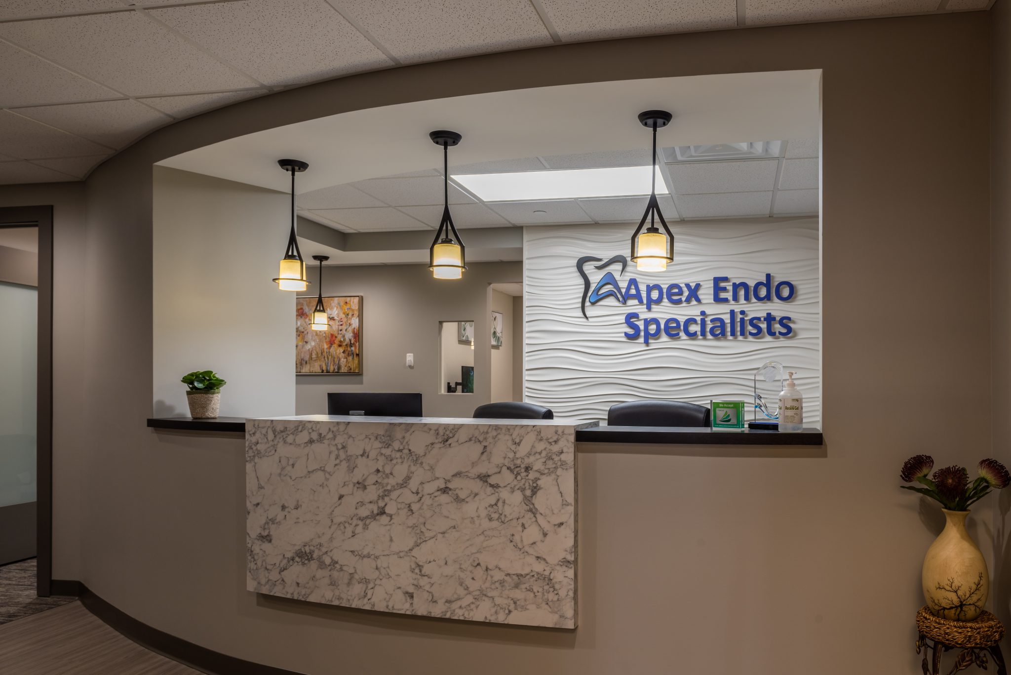 Introduction Apex Endodontic Specialists, LLC
